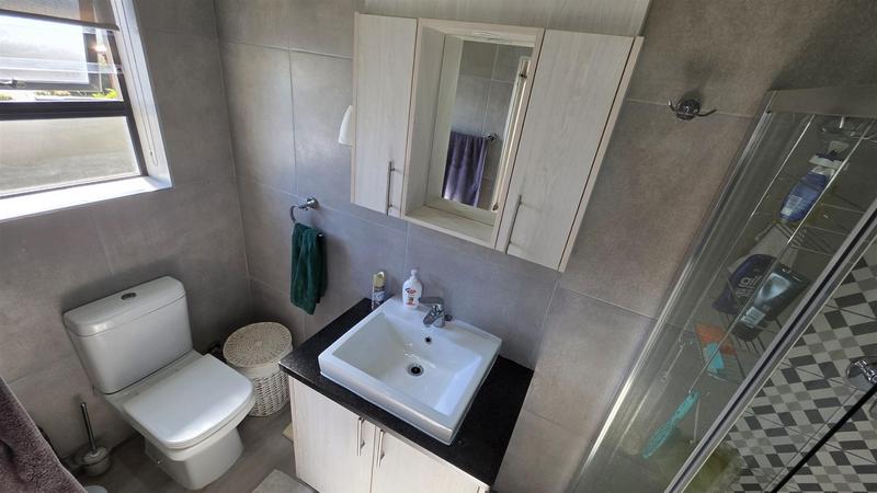 3 Bedroom Property for Sale in Reebok Western Cape